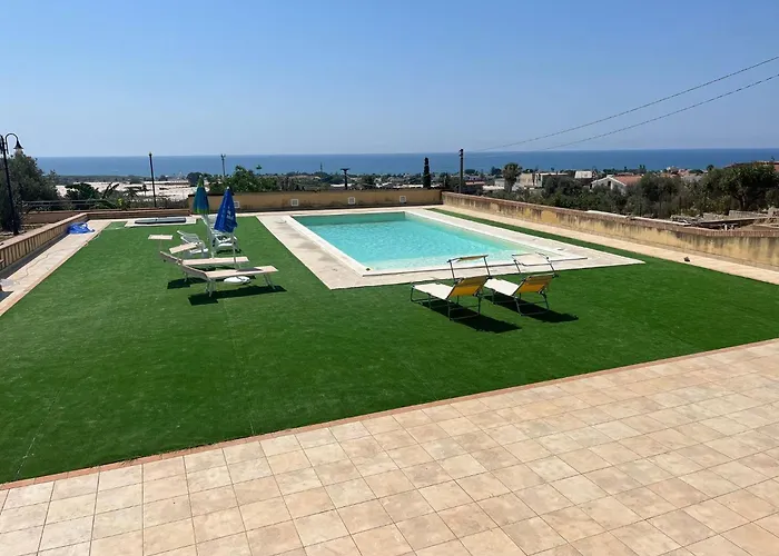 Villa Dolce Vita - Panorama A Marina Di Ragusa Con Parcheggio Privato