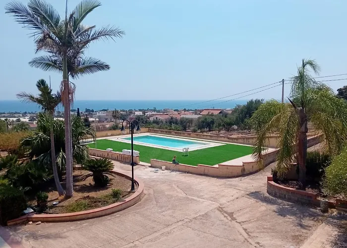 Villa Dolce Vita - Panorama A Marina Di Ragusa Con Parcheggio Privato