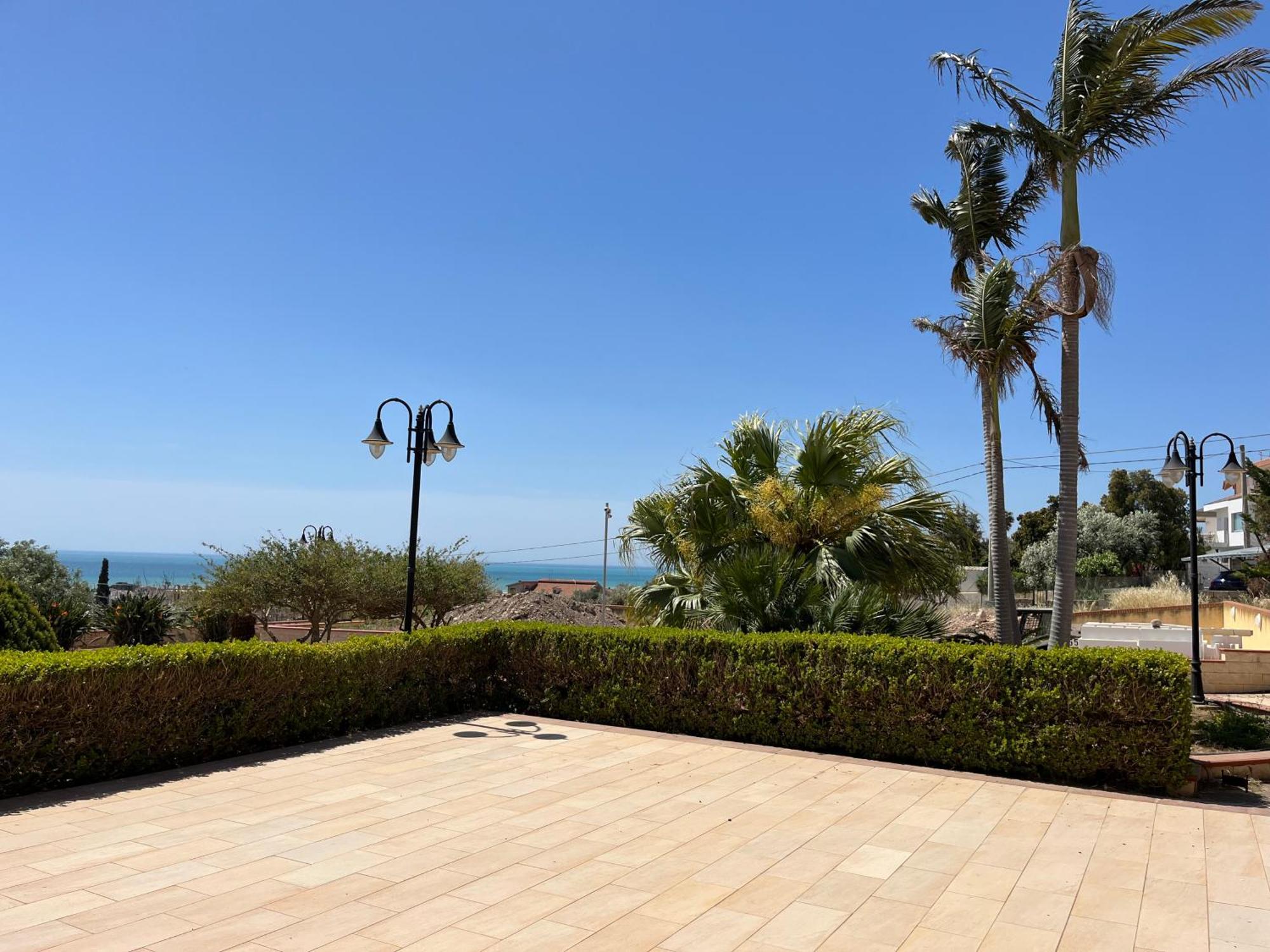 Dolce - Panorama A Con Parcheggio Privato Ferienhaus *